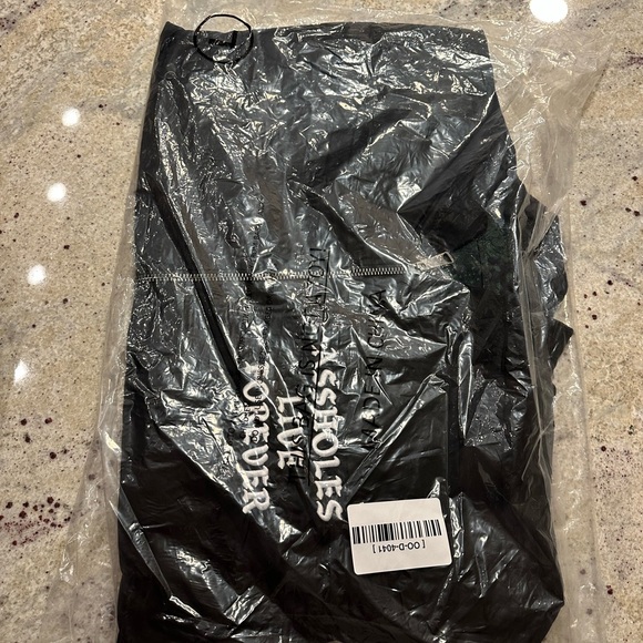 NEW Assholes Live Forever - Unisex Black Irish
Bandana Reversible Bomber Jacket - Picture 6 of 8